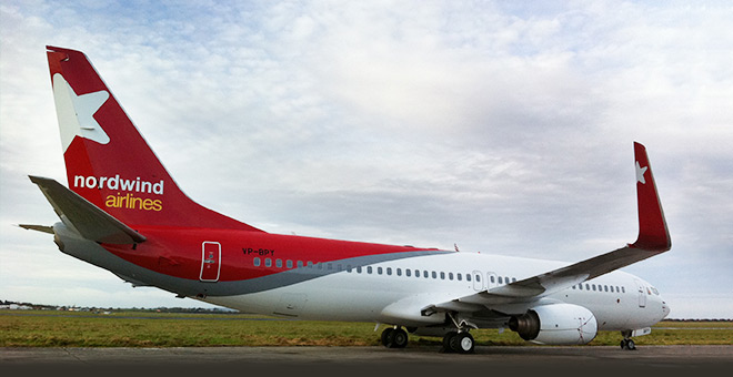B-737-800.jpg